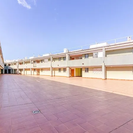 Flatguest Trebolina - 3bdr - Fastwifi - Parking *