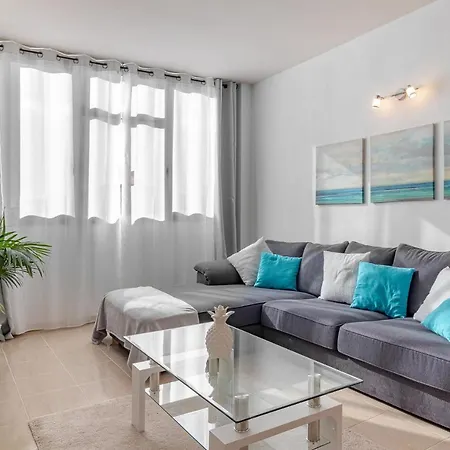 Flatguest Trebolina - 3bdr - Fastwifi - Parking *